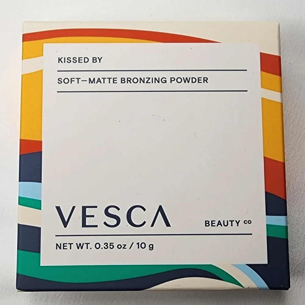 Vesca Soft Matte Bronzing Powder Kissed By Maldives